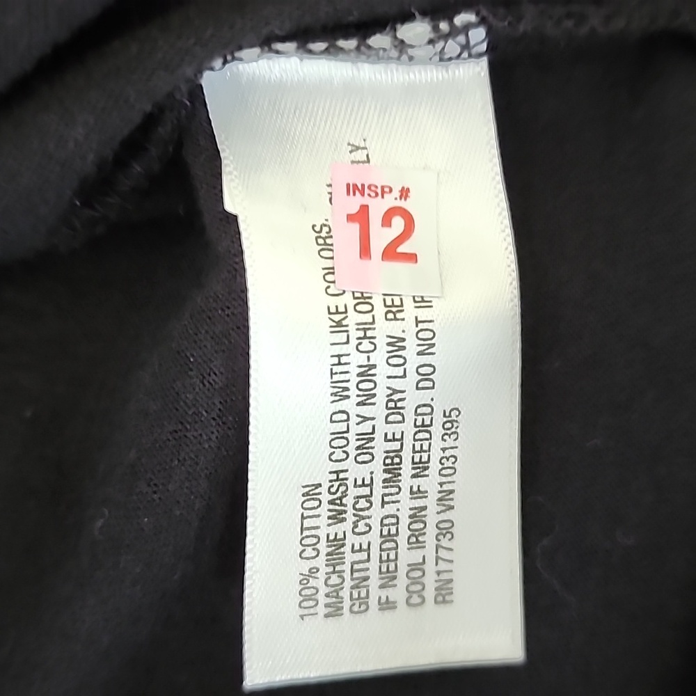 Universal Thread Black Crop Top - Picture 5 of 6